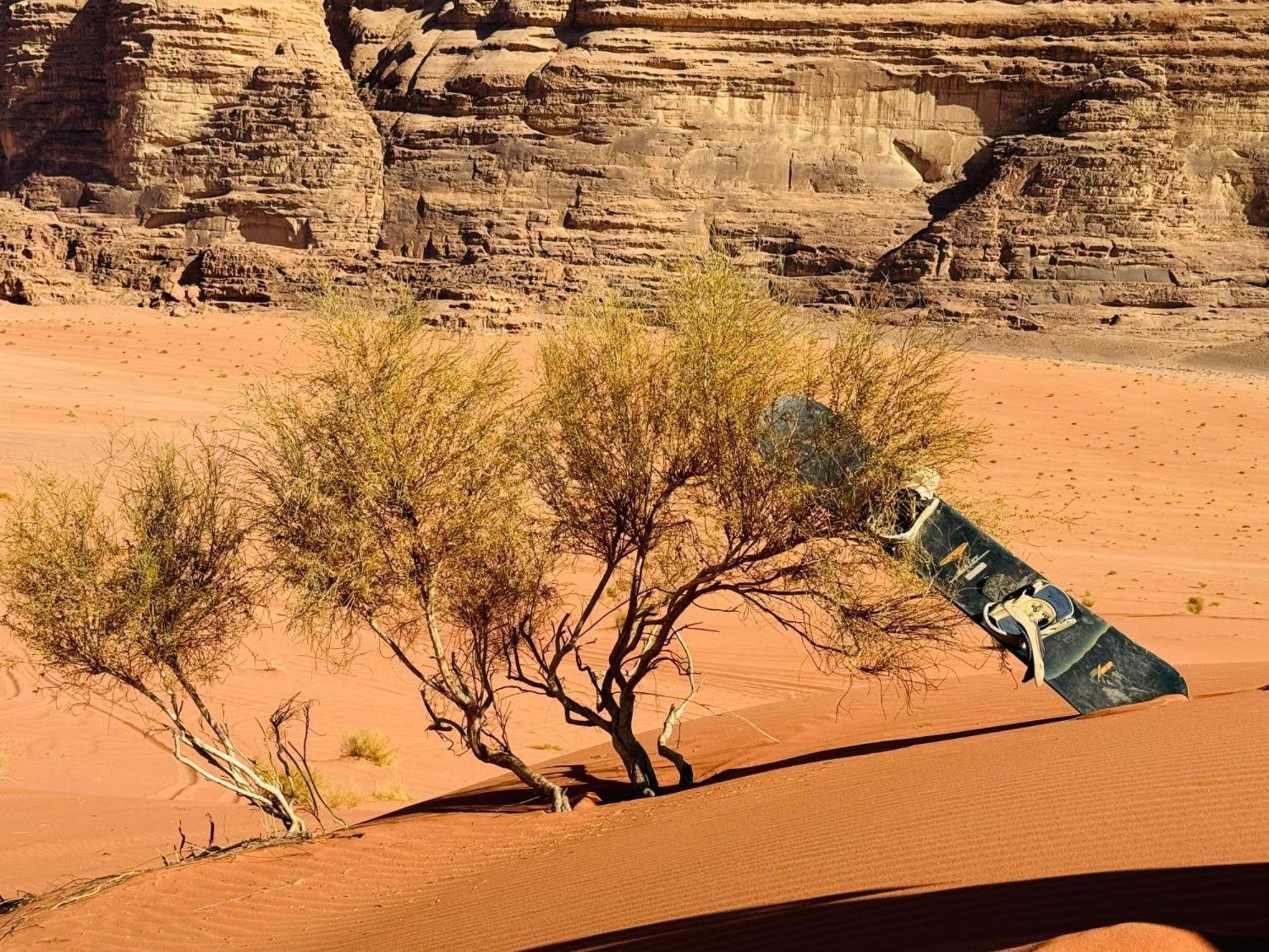 Wadi Rum Mundo Camp Aqaba Esterno foto