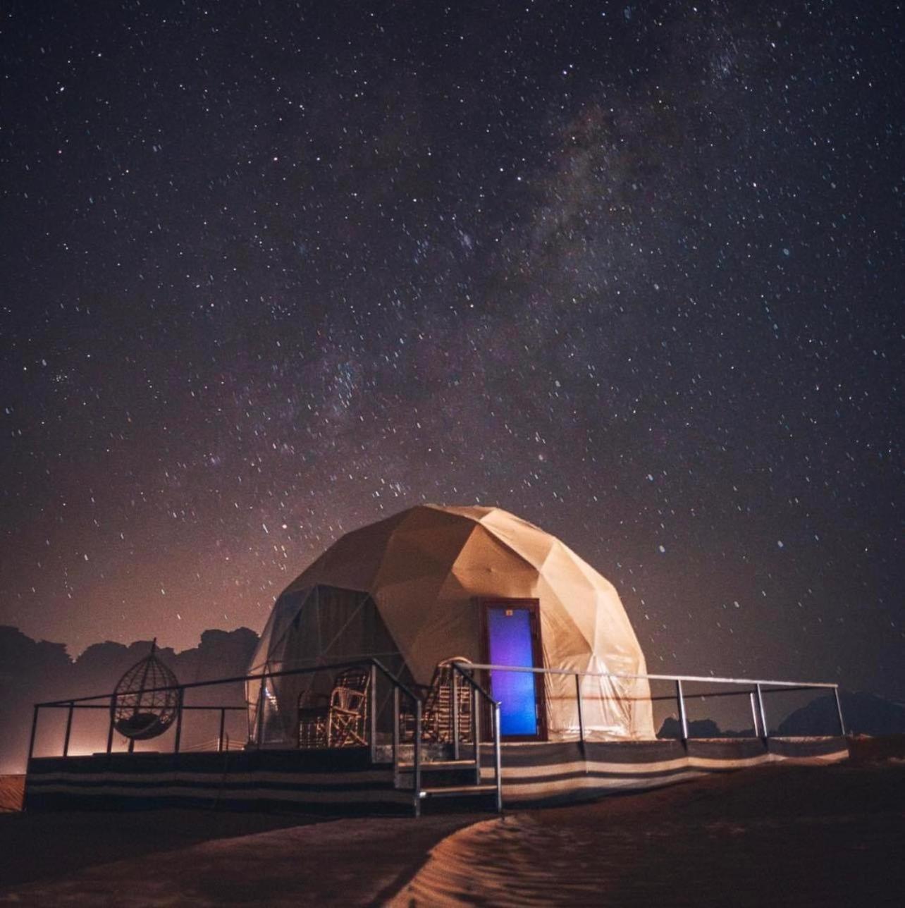 Wadi Rum Mundo Camp Aqaba Esterno foto