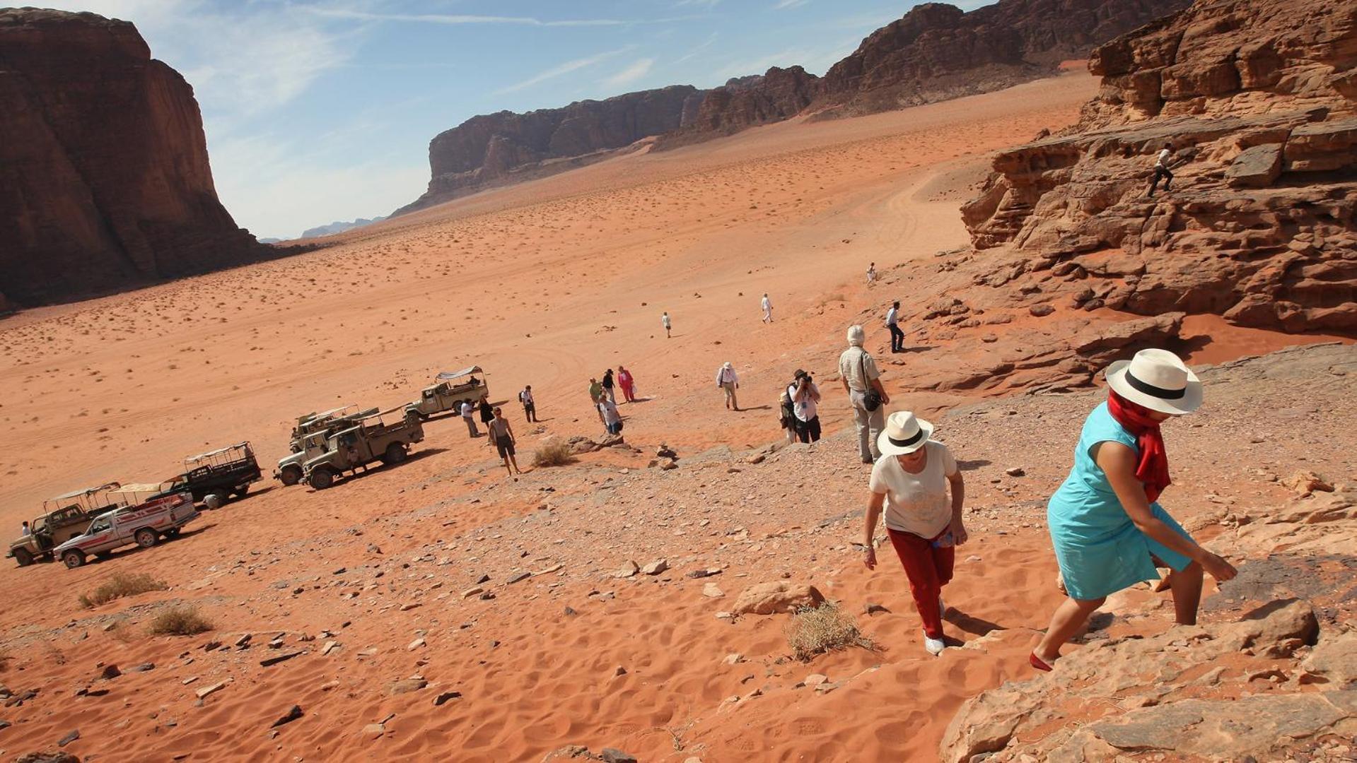 Wadi Rum Mundo Camp Aqaba Esterno foto