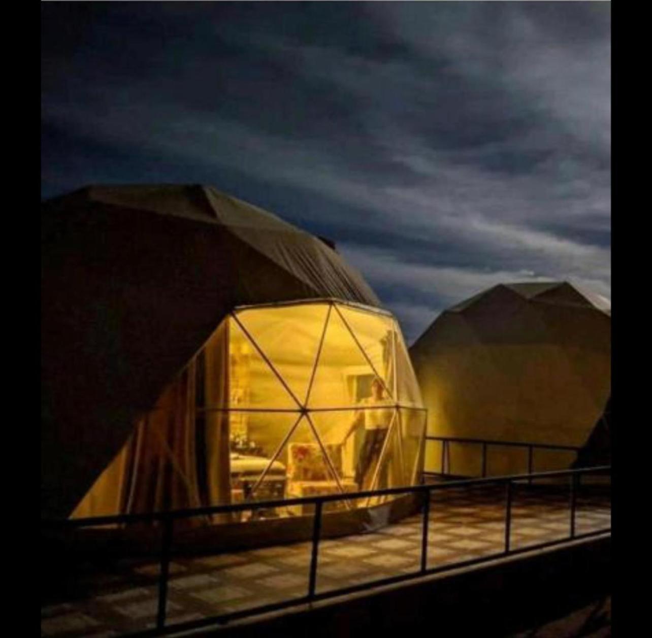 Wadi Rum Mundo Camp Aqaba Esterno foto